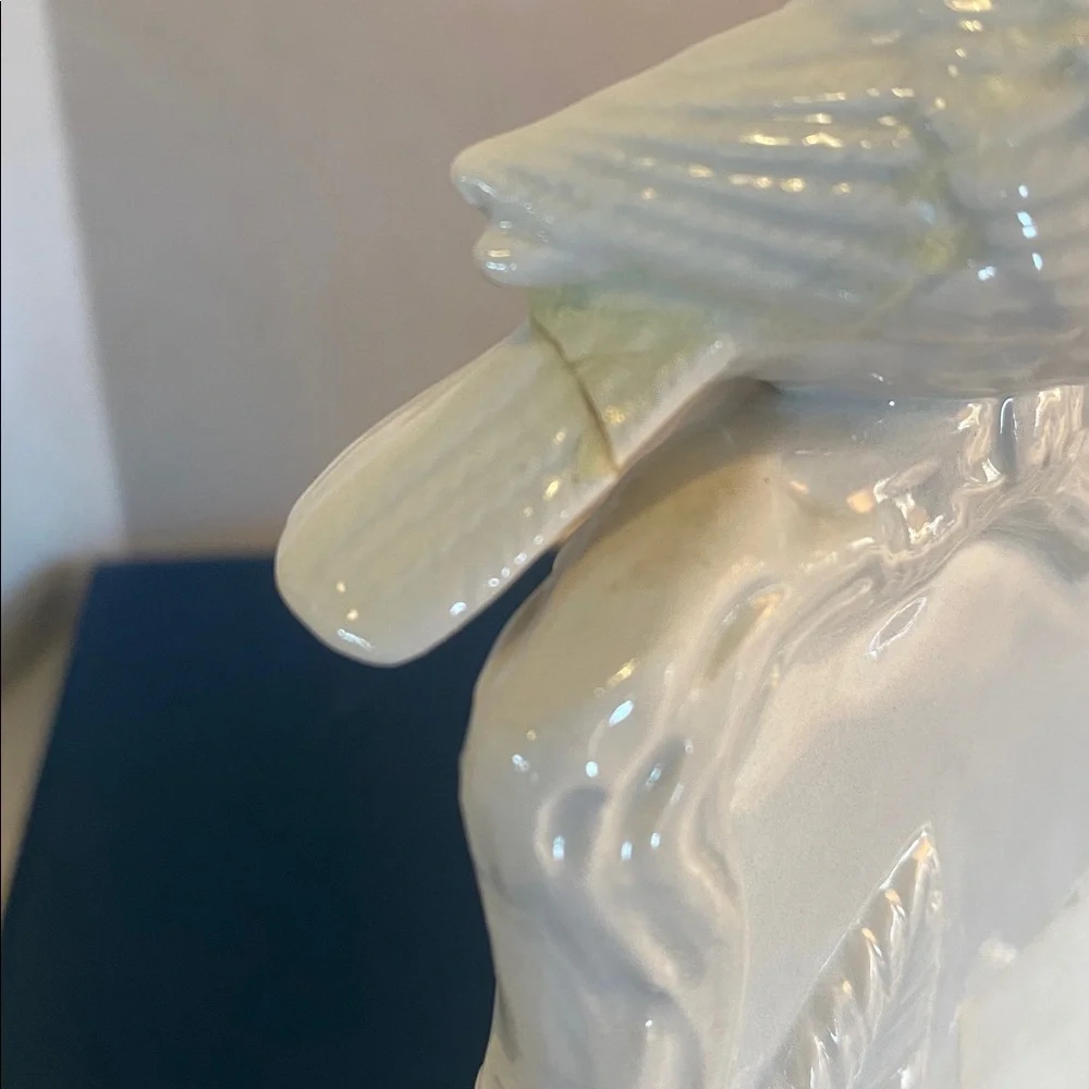 Ceramic Bird Calendar Holder in White Fitz and Floyd Vintage